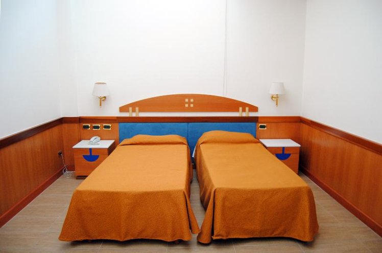 Double or Twin STANDARD Room