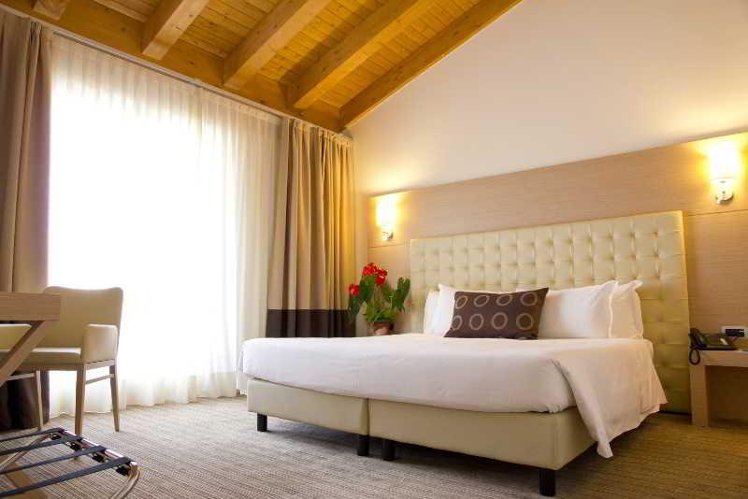 DOUBLE CLASSIC Room