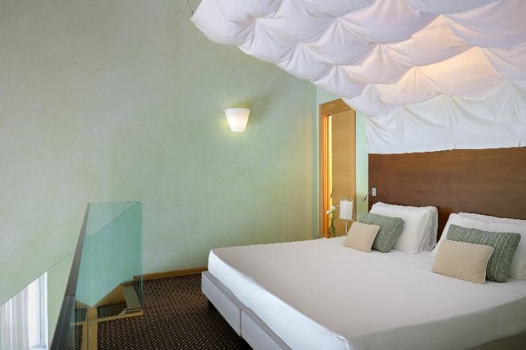 SUITE ANNEX Room