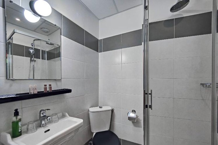 DOUBLE ECONOMY Room