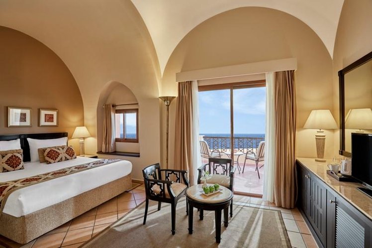 DOUBLE SUPERIOR Room