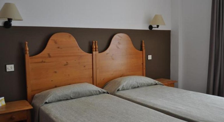 APARTMENT CAPACITY 8 Room