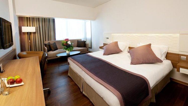 Crowne Plaza Limassol