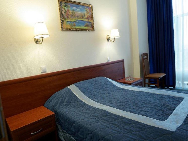 DOUBLE SINGLE USE STANDARD Room