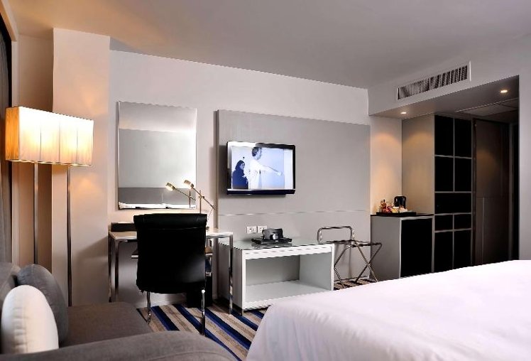 DOUBLE KING BED NON SMOKING Room