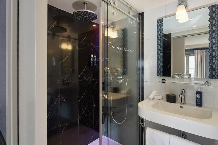 DOUBLE CLASSIC Room