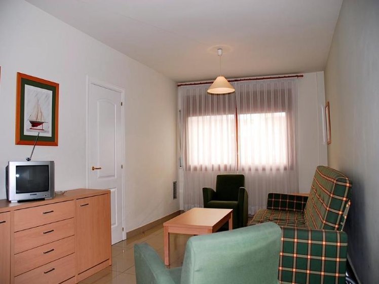 APARTMENT CAPACITY 6 TWO BEDROOMS Room