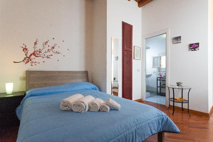 DOUBLE STANDARD Room