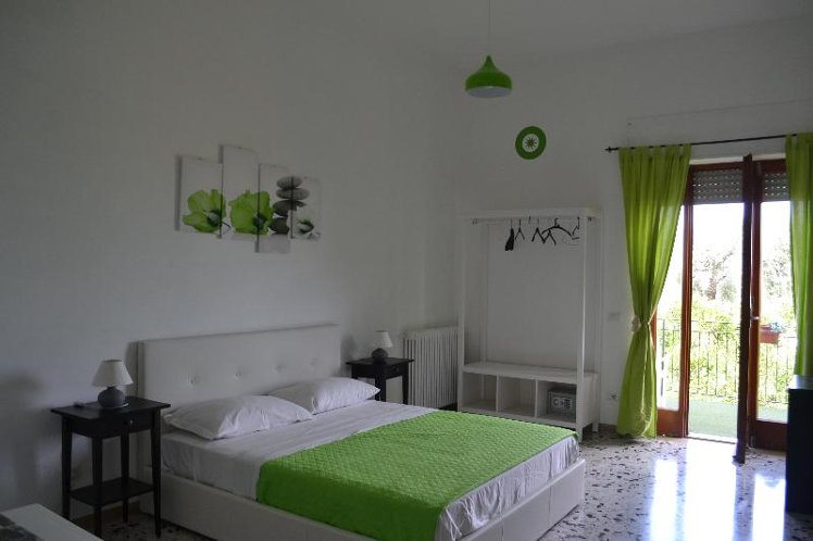 QUADRUPLE STANDARD Room