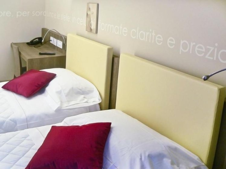 Double or Twin STANDARD Room