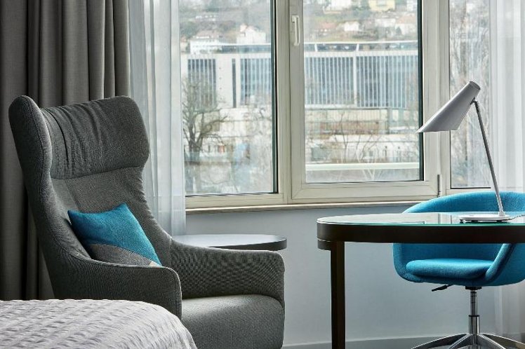 DOUBLE DELUXE KING BED Room