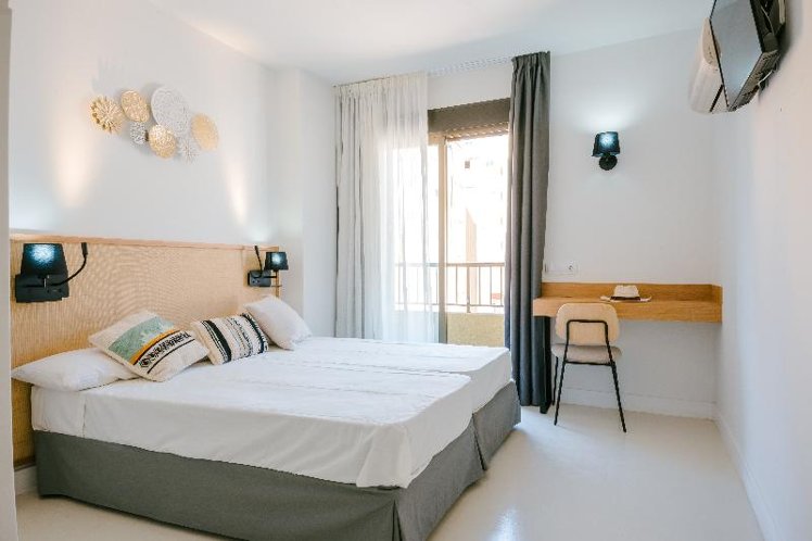 Double or Twin STANDARD Room