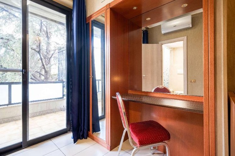 TWIN NON SMOKING Room