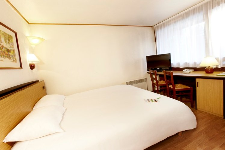 DOUBLE STANDARD Room