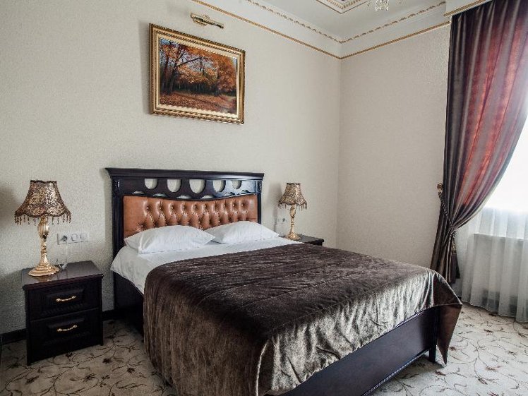 DOUBLE SUPERIOR Room