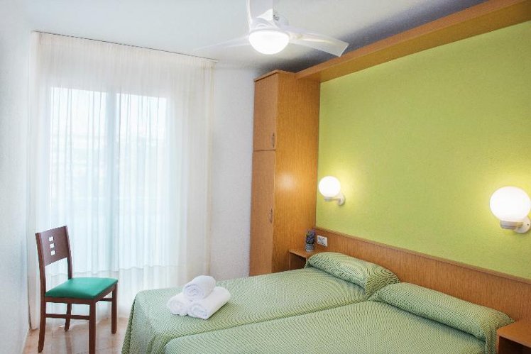 APARTMENT CAPACITY 4 Room