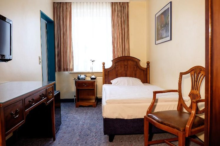 SINGLE ECONOMY Room