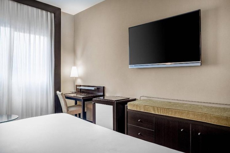 JUNIOR SUITE KING SIZE BED Room