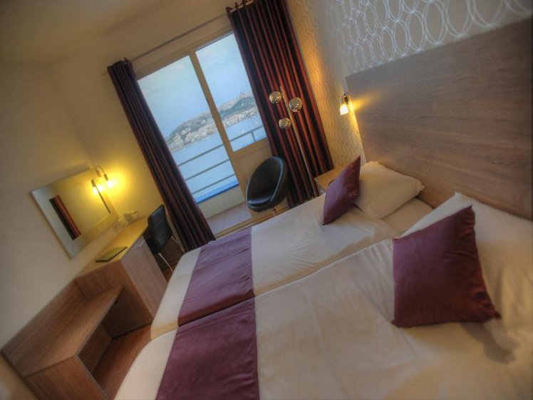 SINGLE SEA VIEW Room
