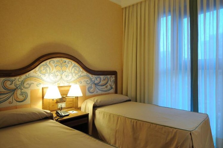 TWIN NON SMOKING Room