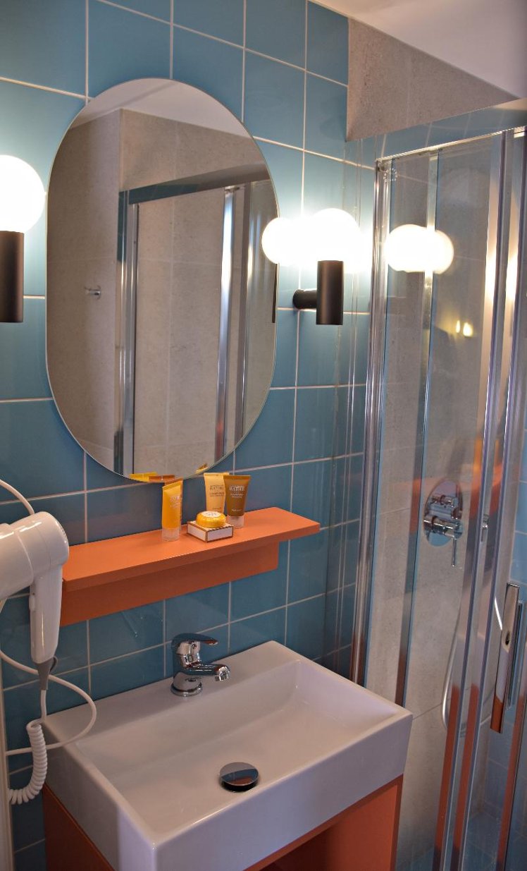 DOUBLE WITH BALCONY Room