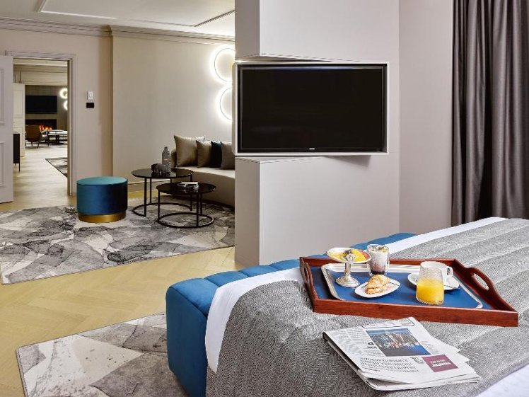 SUITE Presidential Room