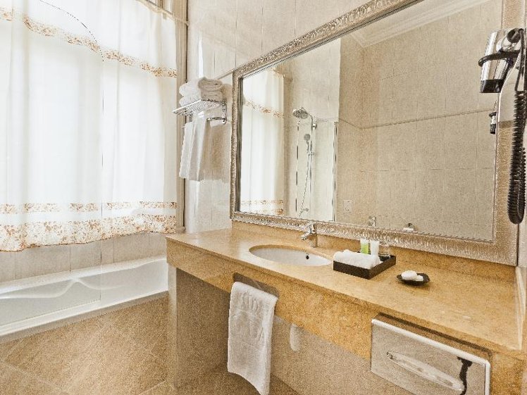 Double or Twin EXECUTIVE Room