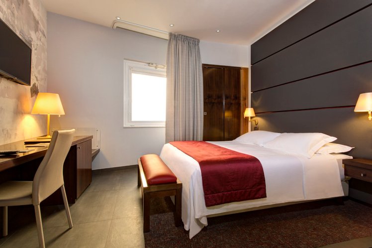 DOUBLE STANDARD Room