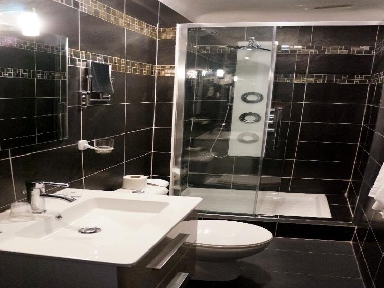 DOUBLE COMFORT Room