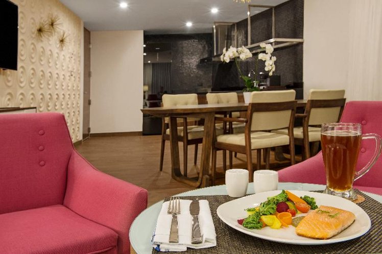 The Fives Downtown Hotel, Curio by Hilton