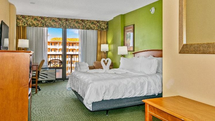 DOUBLE KING SIZE BED Room