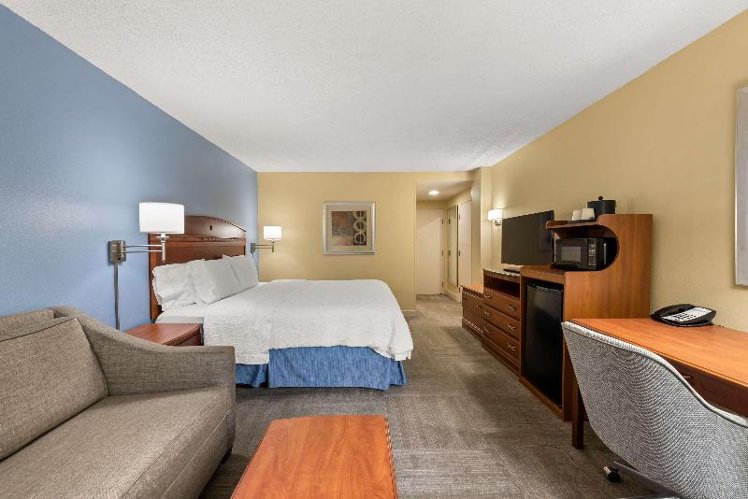 DOUBLE Accessible KING SIZE BED Room