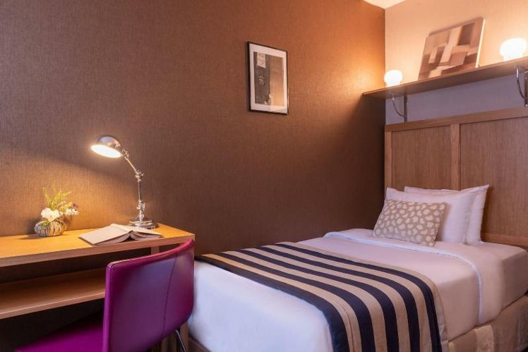 SINGLE STANDARD Room