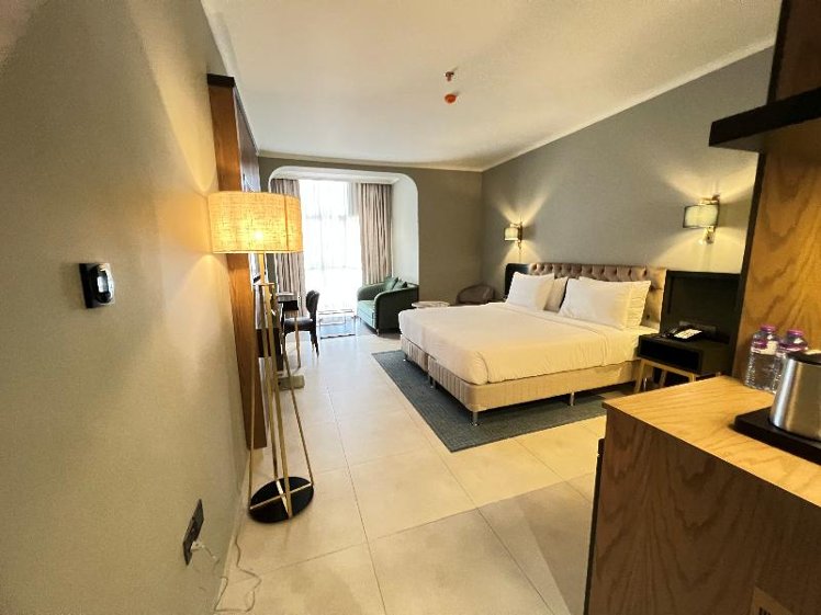 JUNIOR SUITE STANDARD Room