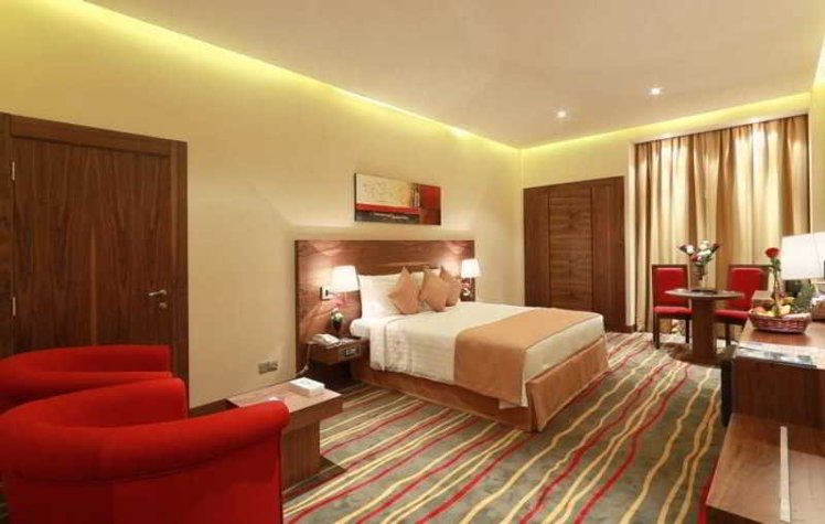 SINGLE DELUXE Room