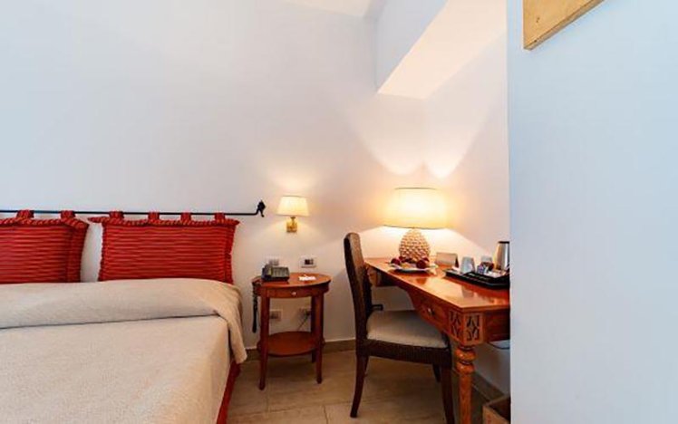 DOUBLE SINGLE USE SUPERIOR Room