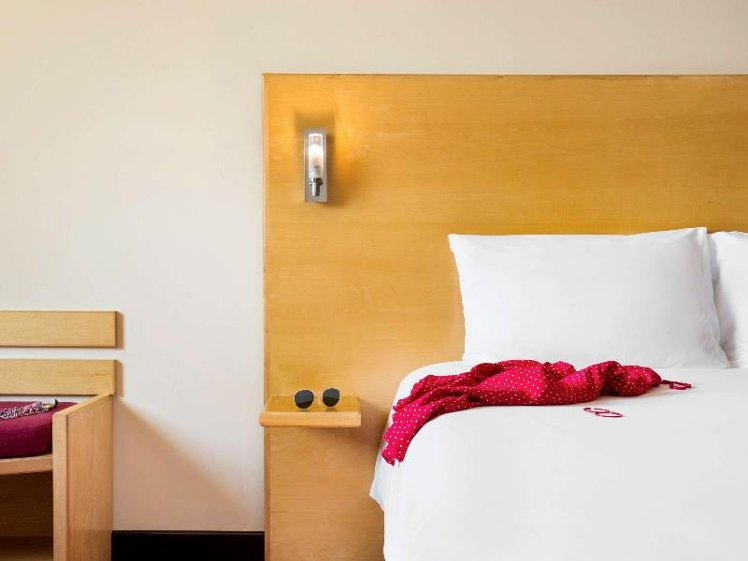 DOUBLE SUPERIOR WITH DOUBLE BED Room