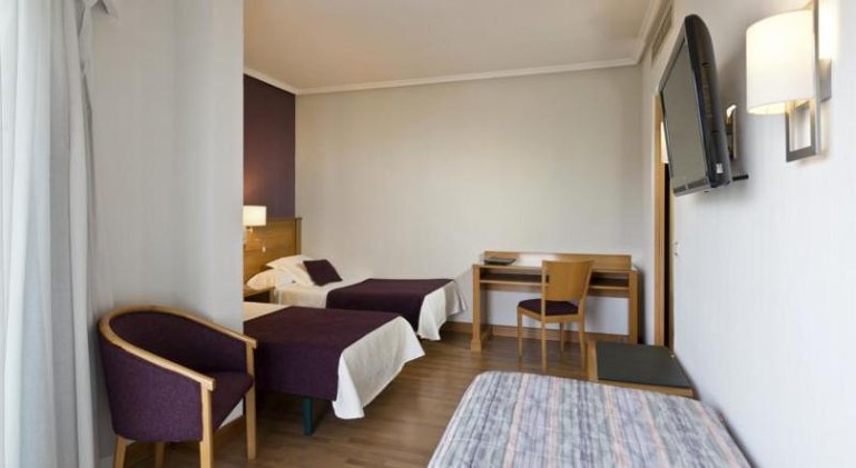 DOUBLE STANDARD Room
