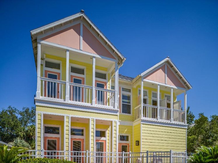 Barefoot'n Resort