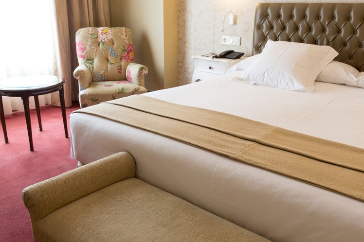 DOUBLE STANDARD Room