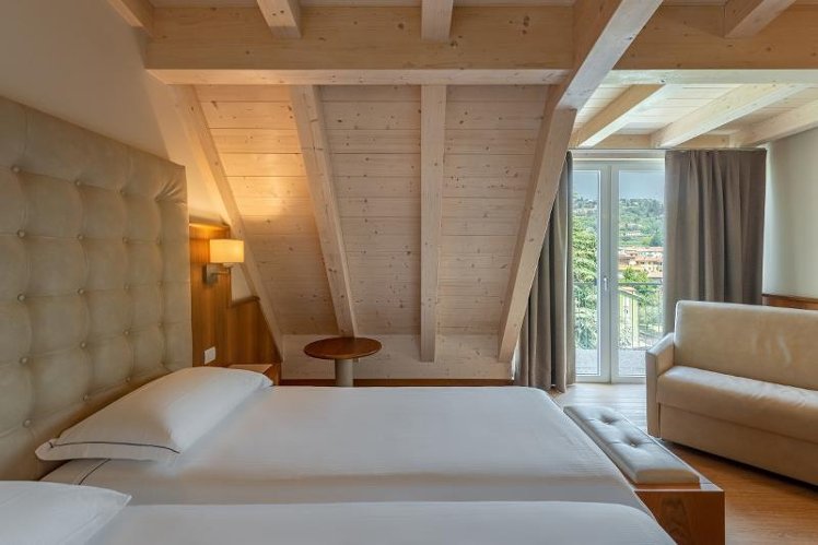 Double or Twin SUPERIOR Room