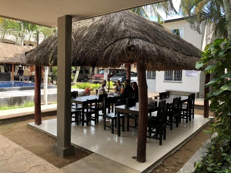 Hotel Azteca Cancun