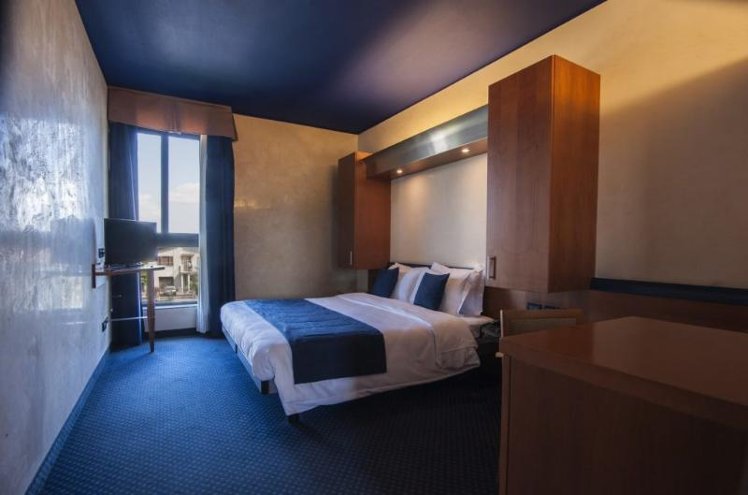 Double or Twin STANDARD Room