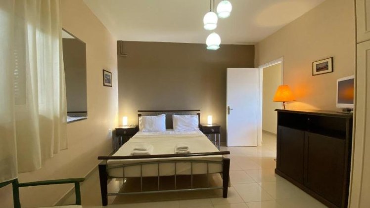 HOME GARDEN VIEW Room