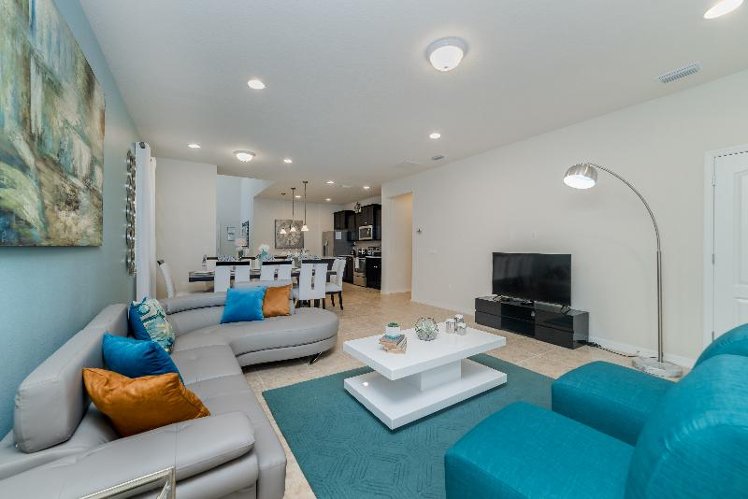 HOME SIX BEDROOMS WITH PRIVATE POOL Room