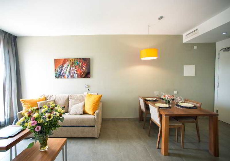 APARTMENT CAPACITY 4 Room