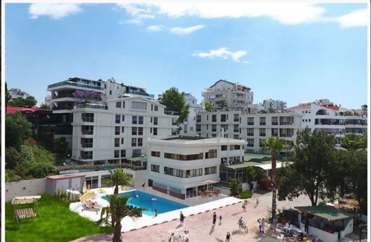 Qinn Hotel