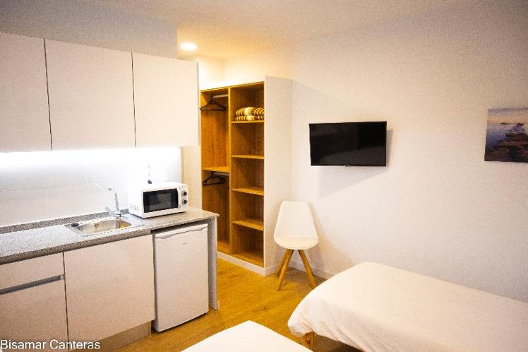 STUDIO STANDARD Room