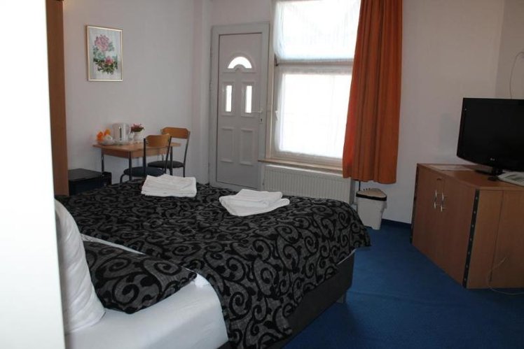 City Lounge Hotel