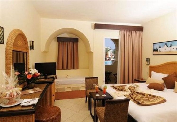 SINGLE STANDARD Room